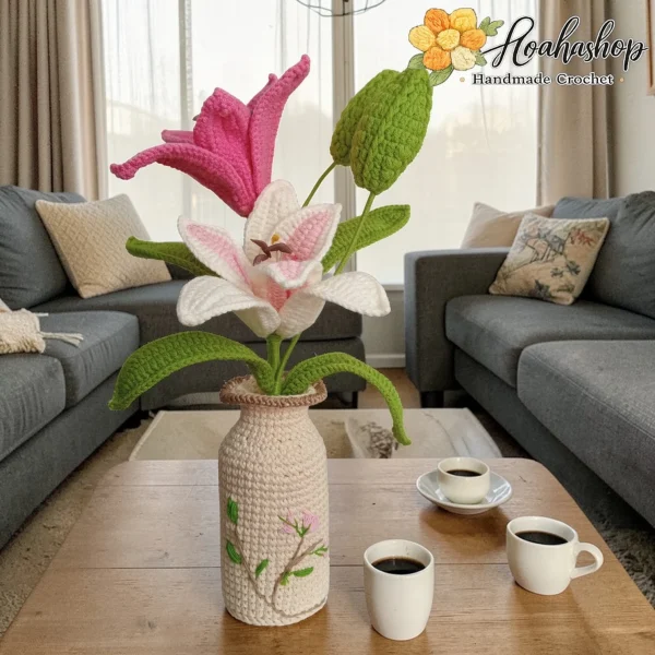 Chậu Hoa Ly Len Crochet – Món Quà Trang Trí Nhà Cửa Thanh Lịch