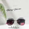 Kính mát Betsey Johnson