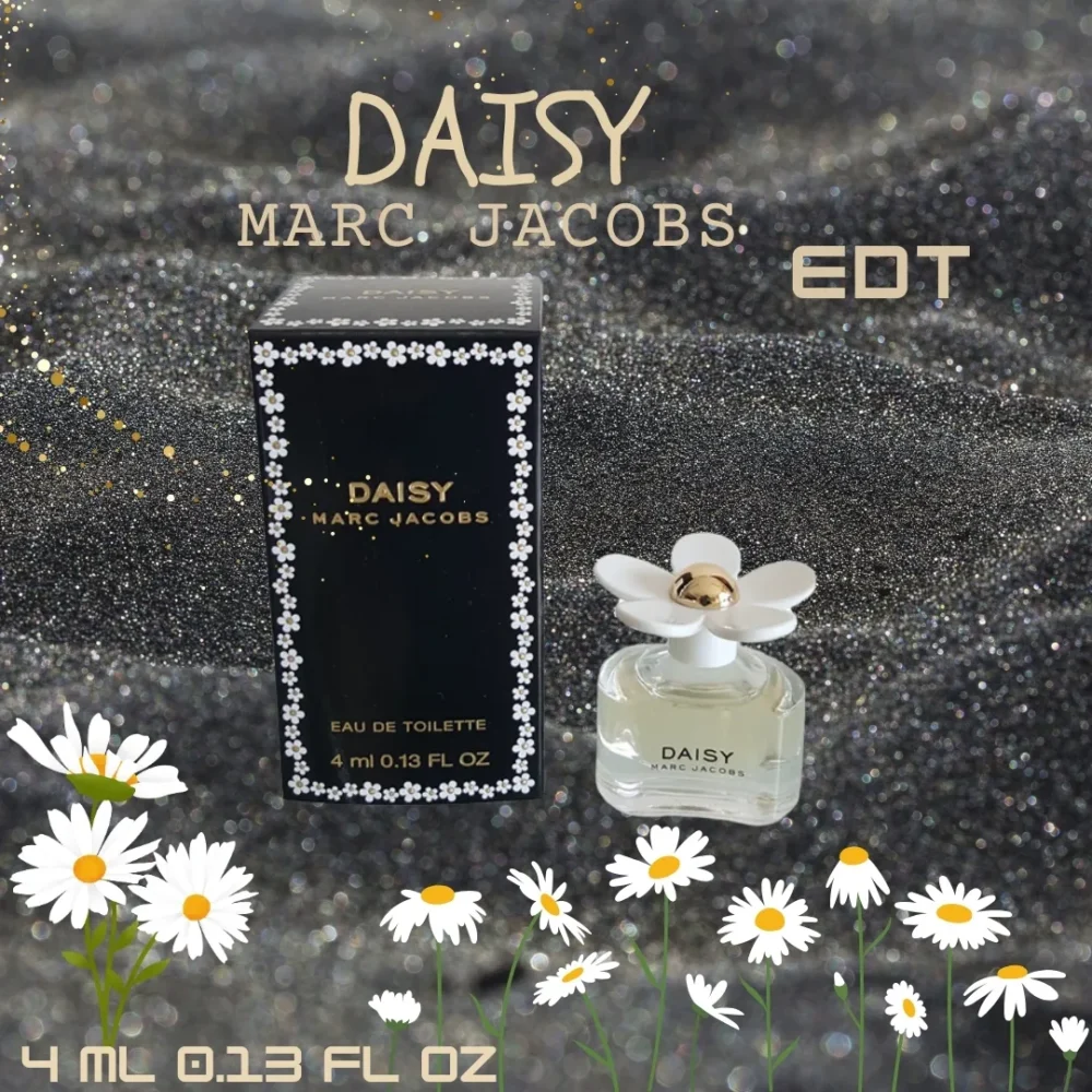 Marc Jacobs Daisy